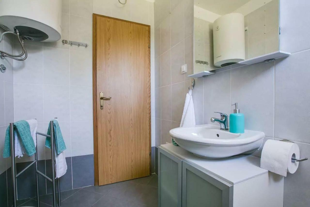Apartment Vitalia 2+2 포레치 외부 사진